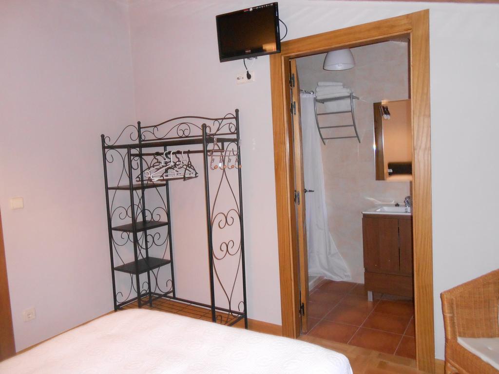 Hospedaje Nuestra Senora De Ujue Tafalla Room photo